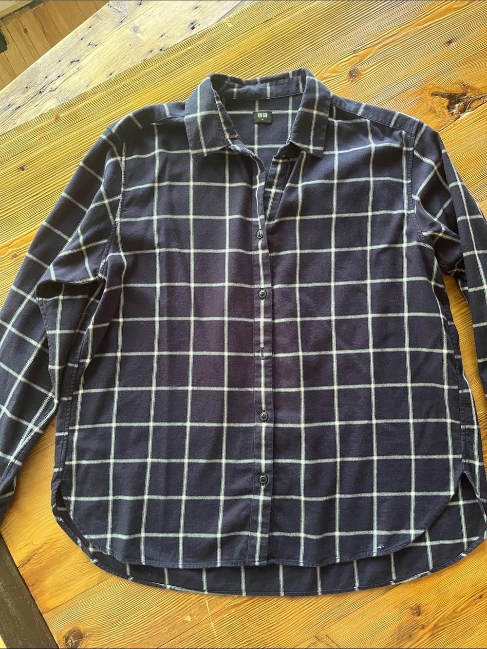 Uniqlo Navy and White Windowpane Button-Up Shirt